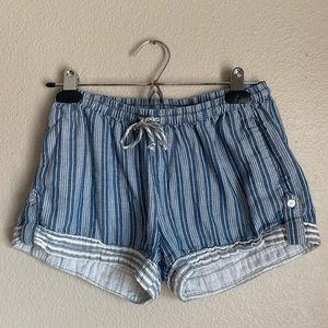 Stripped Shorts
